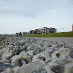 Binnendiek Haus 3 6 Apartman *