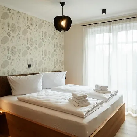 Binnendiek Haus 3 6 *